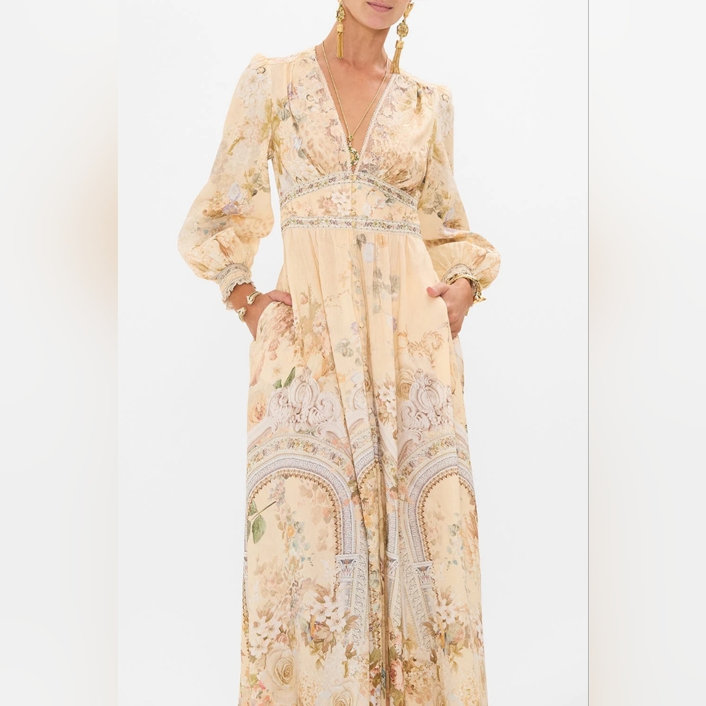 Final Sales Camilla button dress with shaped waistband - Picture 2 of 14